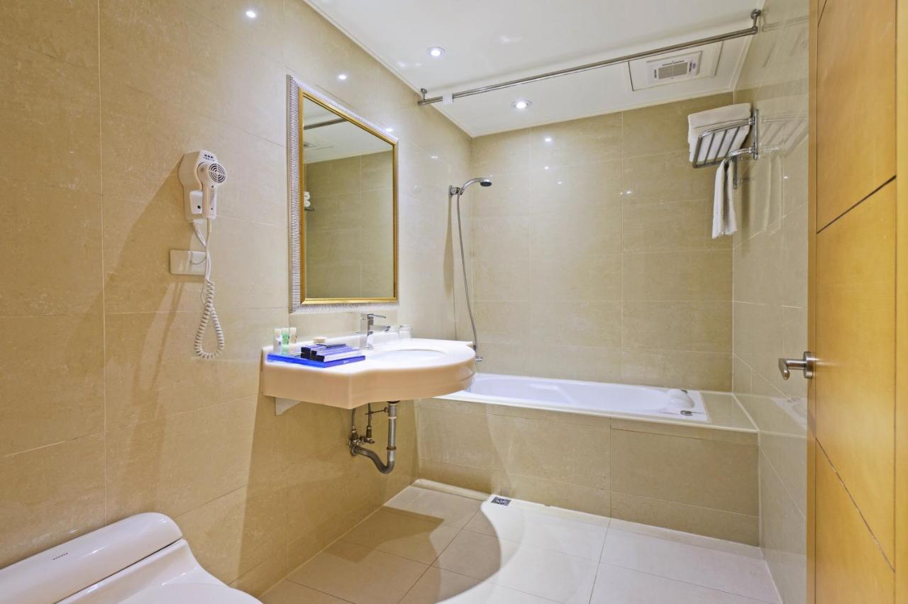 K Hotel Keelung Exterior photo
